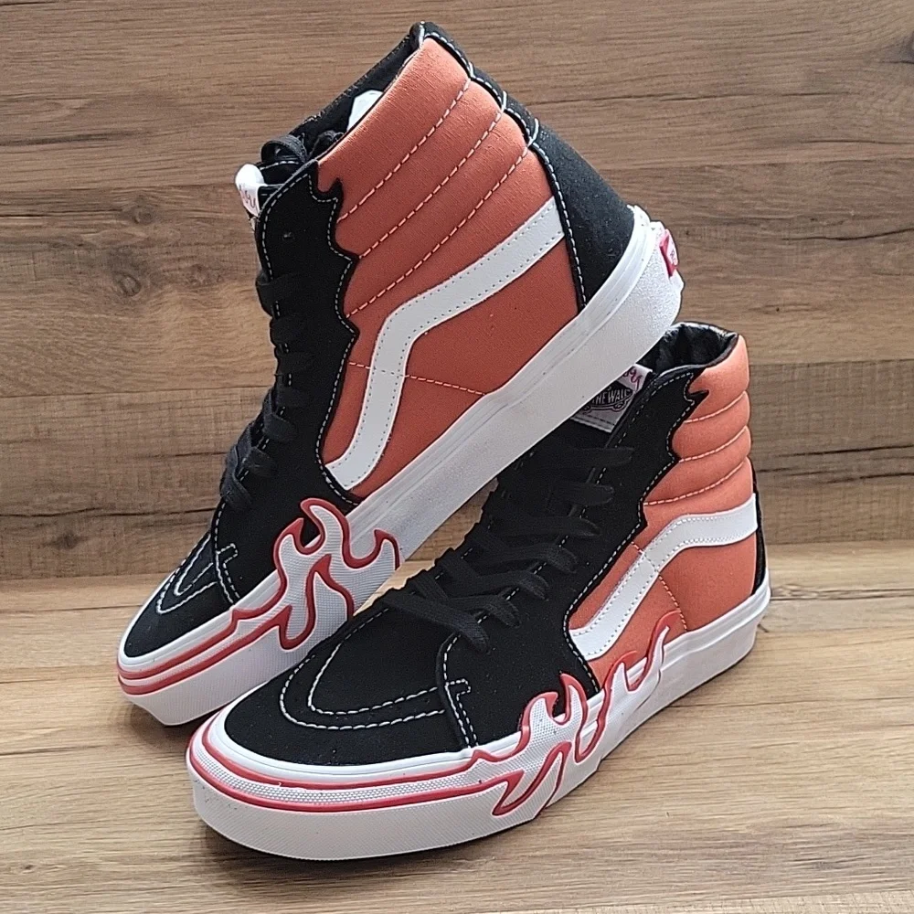 Van's SK8-Hi Flame in the box no lid authentic uper textile and leather.